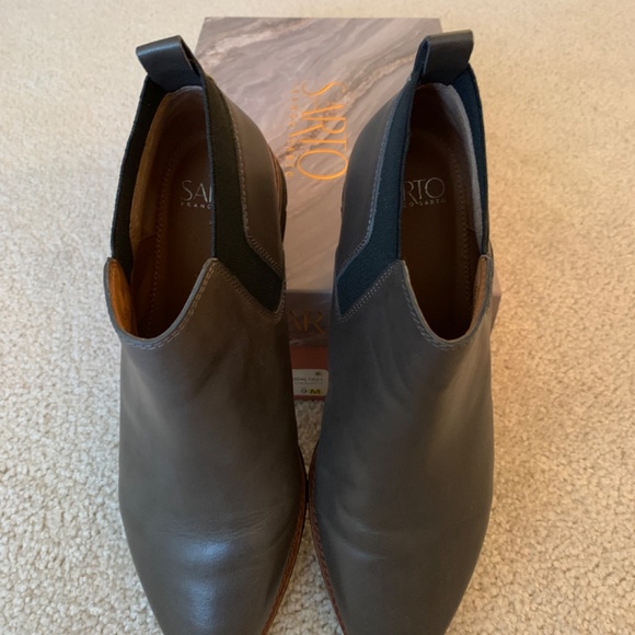Franco Sarto Chelsea Boots  9M - Picture 6 of 7
